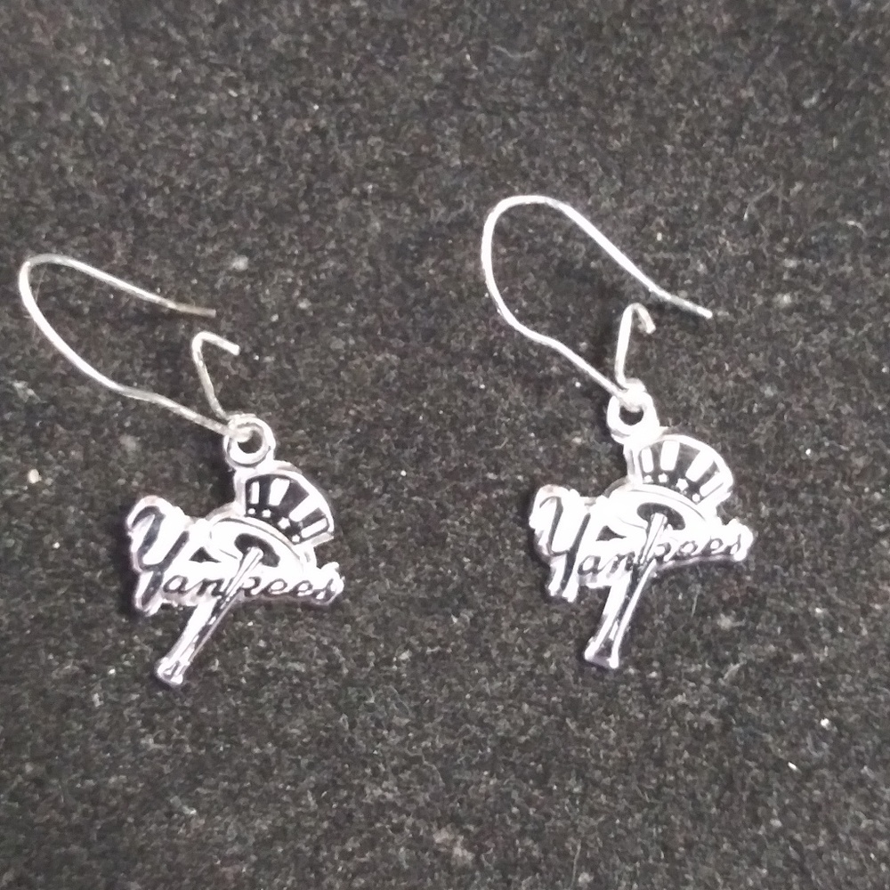 Silver New York Yankees Earrings